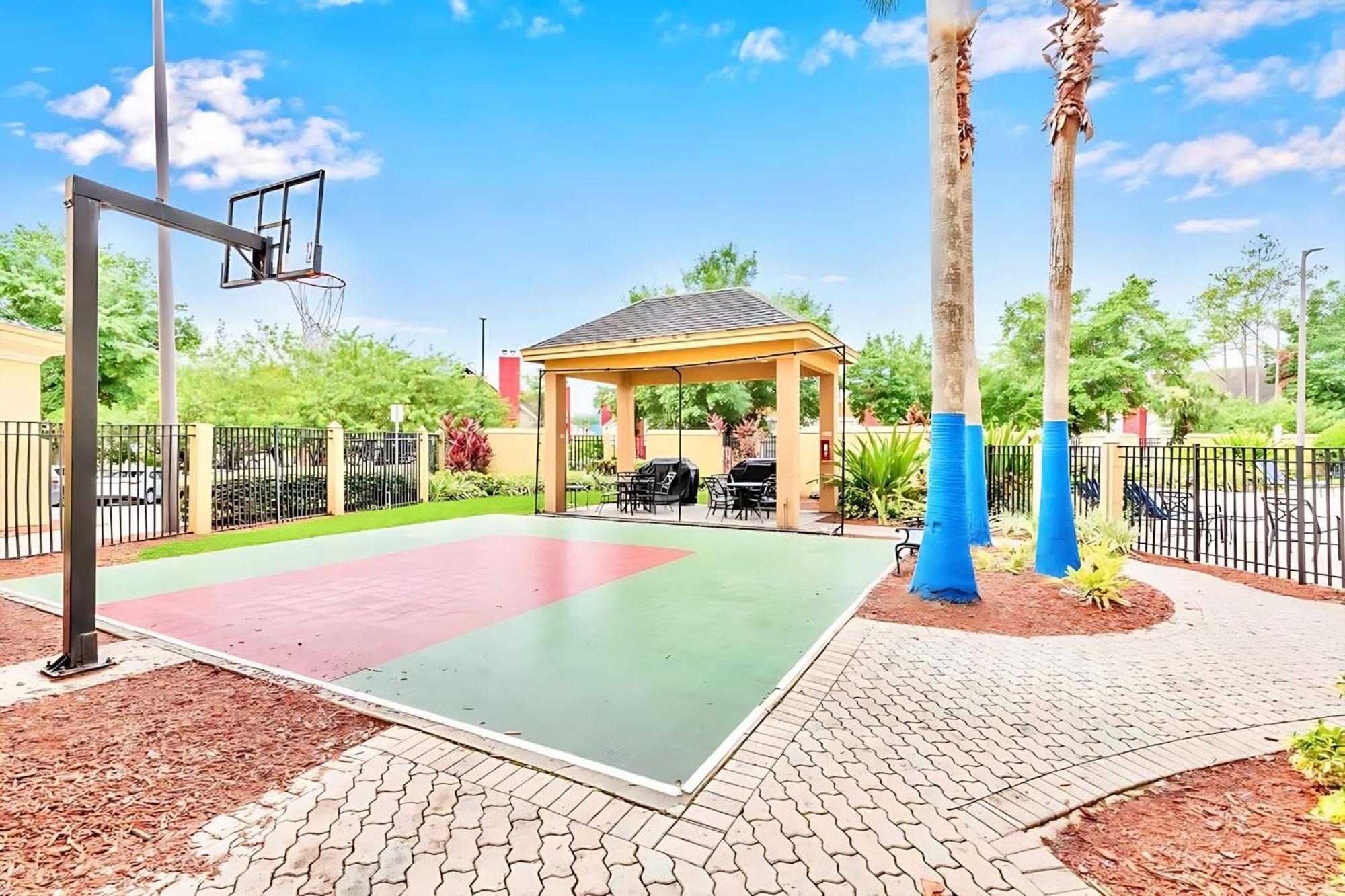 1Br Apartment Near Disney W Pool Hot Tub Arcade Orlando Buitenkant foto