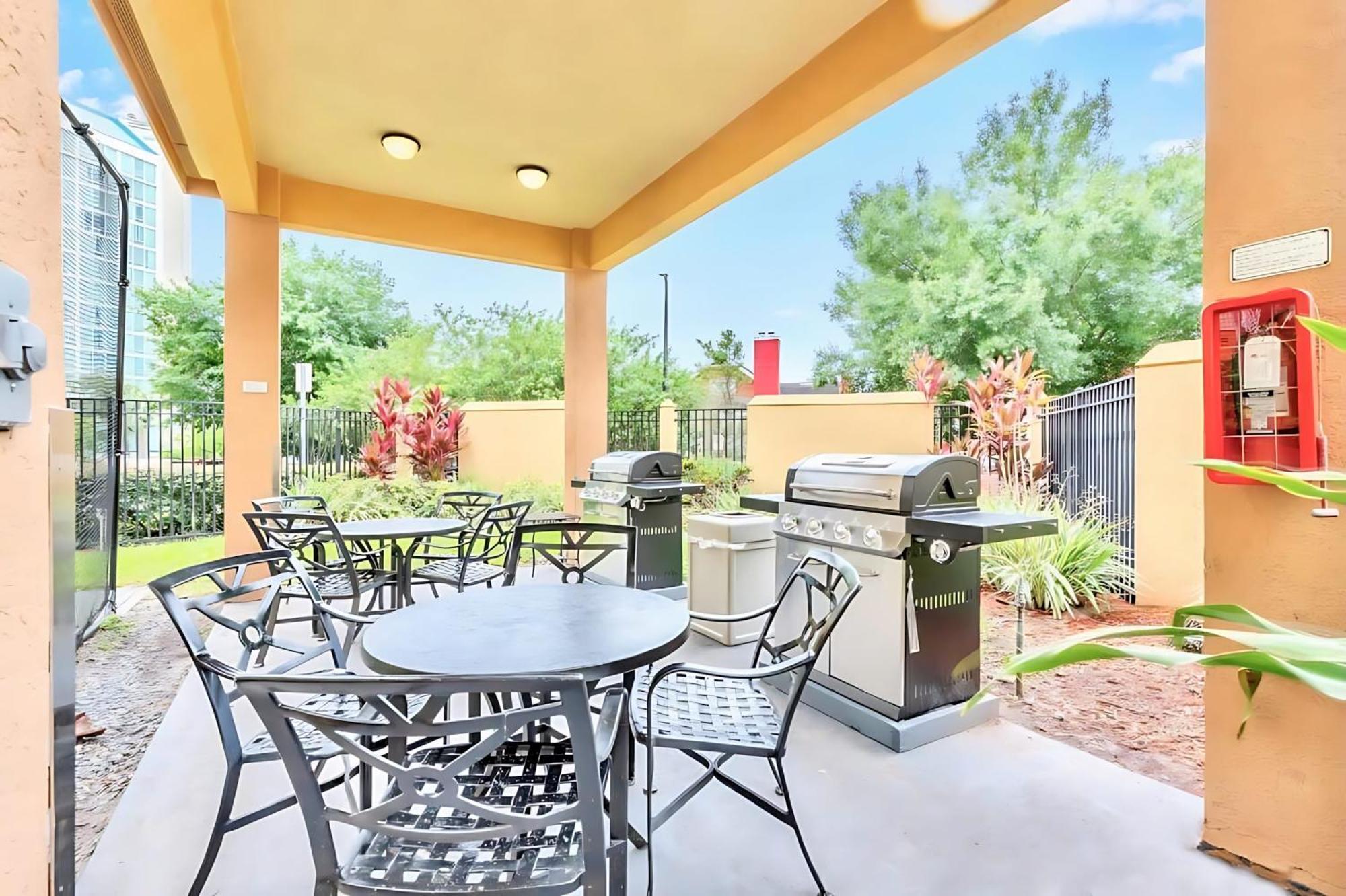 1Br Apartment Near Disney W Pool Hot Tub Arcade Orlando Buitenkant foto